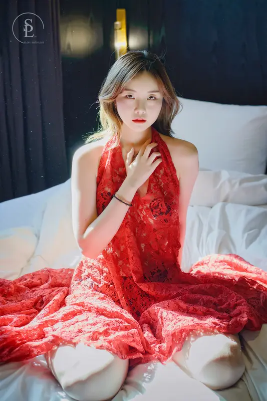 She - SaintPhotoLife